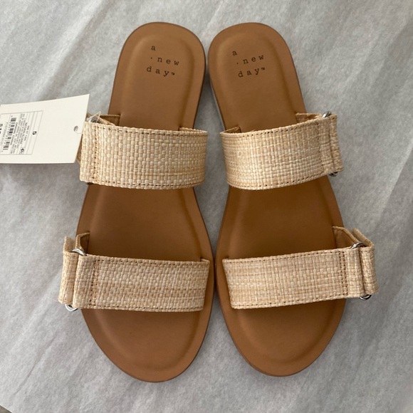 Women’s Boho Sandals - Women’s Flats - Picture 7 of 12